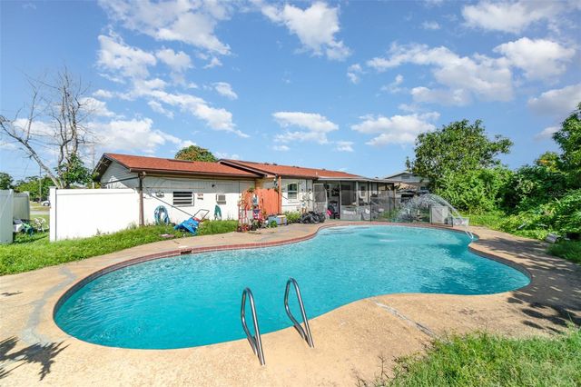 840 PLATO AVENUE, Orlando, FL 32809
