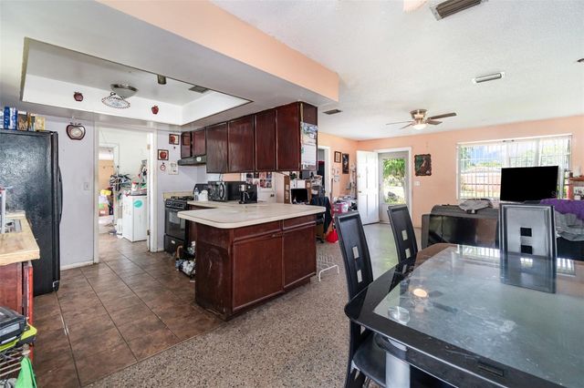 840 PLATO AVENUE, Orlando, FL 32809