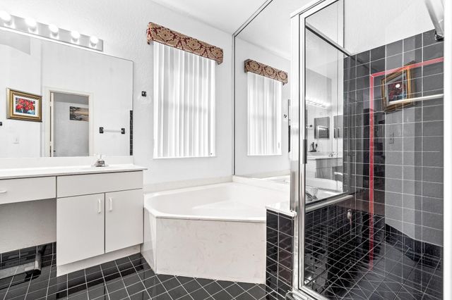 3274 NW 22nd Avenue, Oakland Park, FL 33309