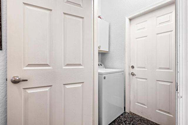 3274 NW 22nd Avenue, Oakland Park, FL 33309