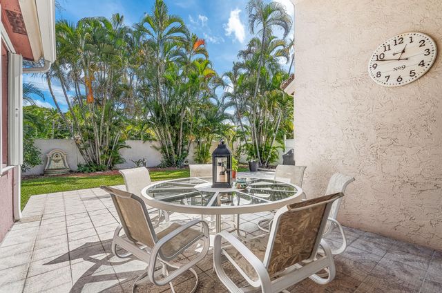 3274 NW 22nd Avenue, Oakland Park, FL 33309