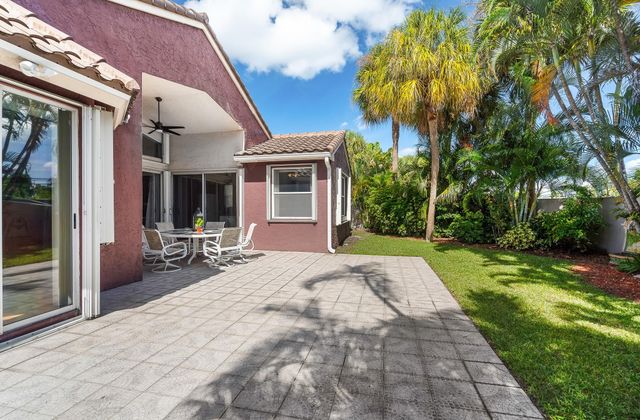 3274 NW 22nd Avenue, Oakland Park, FL 33309