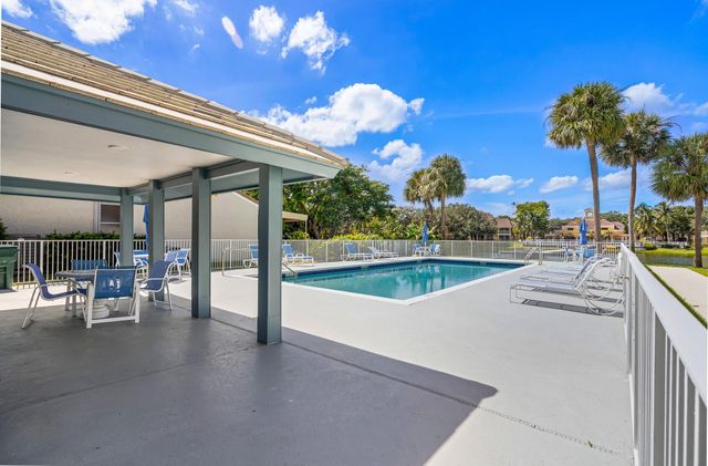 3274 NW 22nd Avenue, Oakland Park, FL 33309