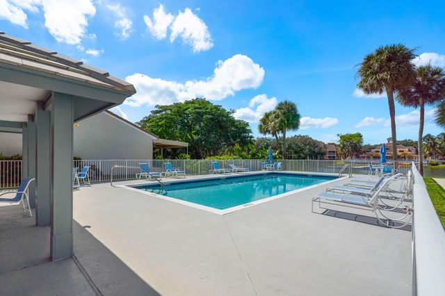 3274 NW 22nd Avenue, Oakland Park, FL 33309