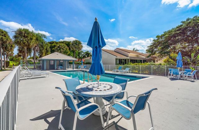 3274 NW 22nd Avenue, Oakland Park, FL 33309