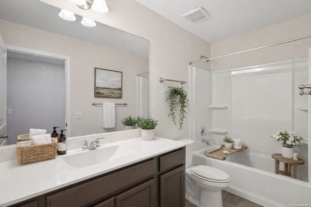 13423 Summer Light, St Hedwig, TX 78152