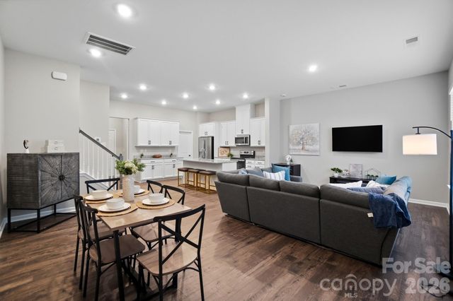 8928 Morning Mist Road, Charlotte, NC 28215