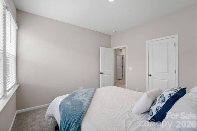 8928 Morning Mist Road, Charlotte, NC 28215