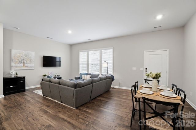 8928 Morning Mist Road, Charlotte, NC 28215