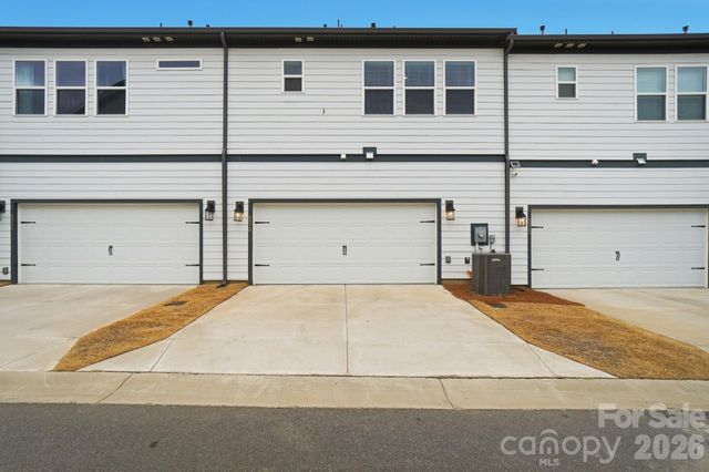 8928 Morning Mist Road, Charlotte, NC 28215