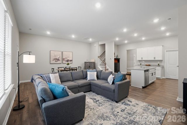 8928 Morning Mist Road, Charlotte, NC 28215