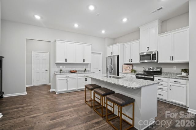 8928 Morning Mist Road, Charlotte, NC 28215