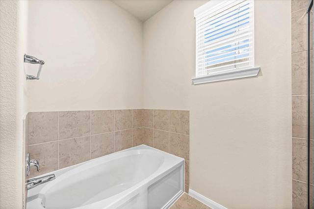 2439 Fort Baldy Trail, Humble, TX 77396