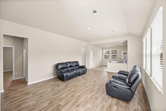 2439 Fort Baldy Trail, Humble, TX 77396