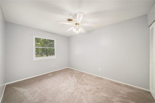 8602 W 84th Terrace, Overland Park, KS 66212