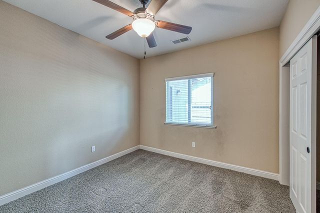 2952 25th Avenue, Kingsburg, CA 93631