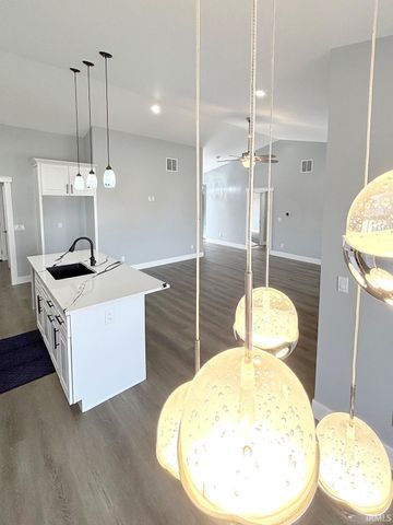 5280 E Johnson Street, Knox, IN 46534