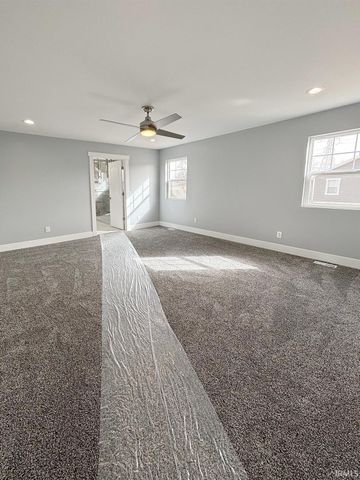 5280 E Johnson Street, Knox, IN 46534