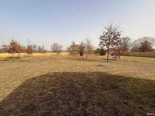 5280 E Johnson Street, Knox, IN 46534