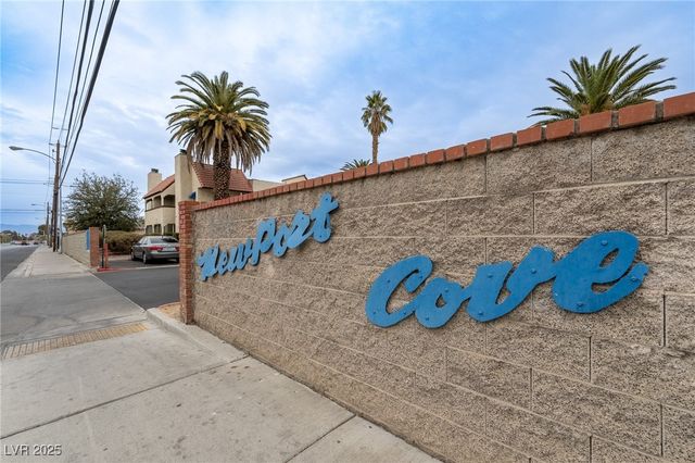 5040 Spencer Street D, Las Vegas, NV 89119