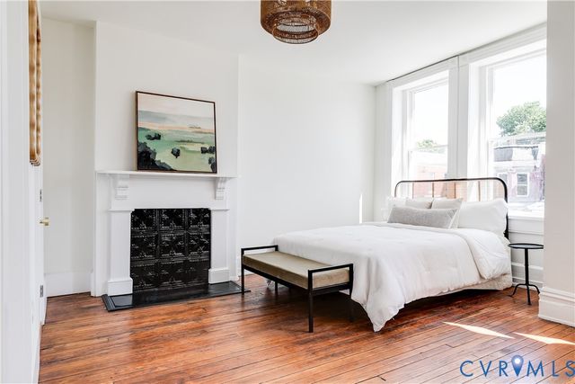3109 E Broad St, Richmond, VA 23223