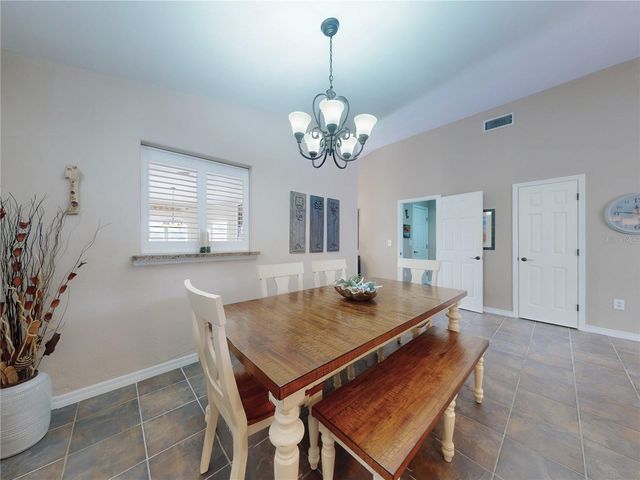 1305 WAYNE AVENUE, New Smyrna Beach, FL 32168