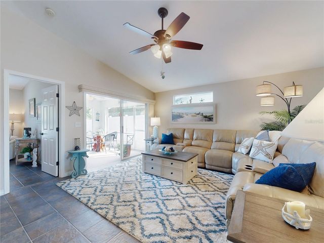 1305 WAYNE AVENUE, New Smyrna Beach, FL 32168