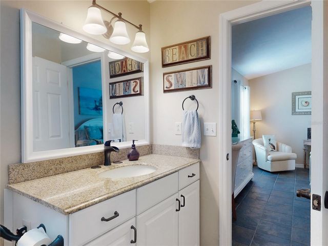 1305 WAYNE AVENUE, New Smyrna Beach, FL 32168