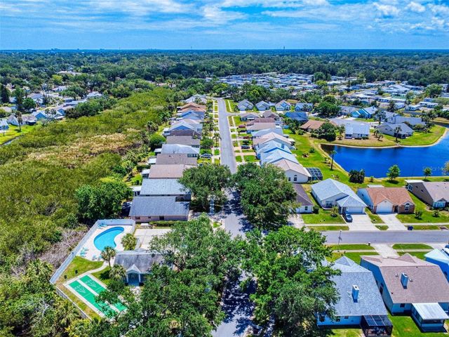 1305 WAYNE AVENUE, New Smyrna Beach, FL 32168