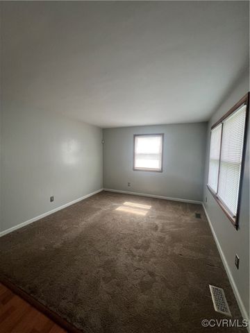 3630 Gilbert St, Hopewell, VA 23860