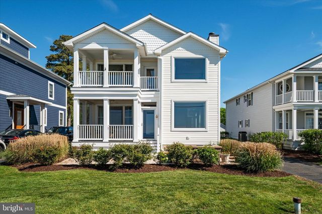 1210 CHESAPEAKE DR, Churchton, MD 20733
