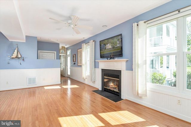 1210 CHESAPEAKE DR, Churchton, MD 20733