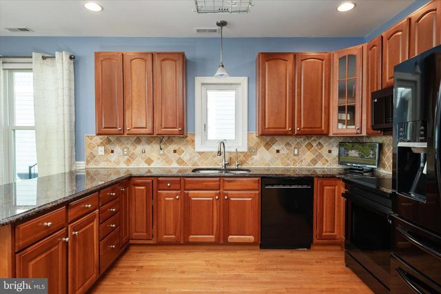 1210 CHESAPEAKE DR, Churchton, MD 20733