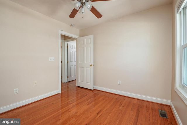 1210 CHESAPEAKE DR, Churchton, MD 20733
