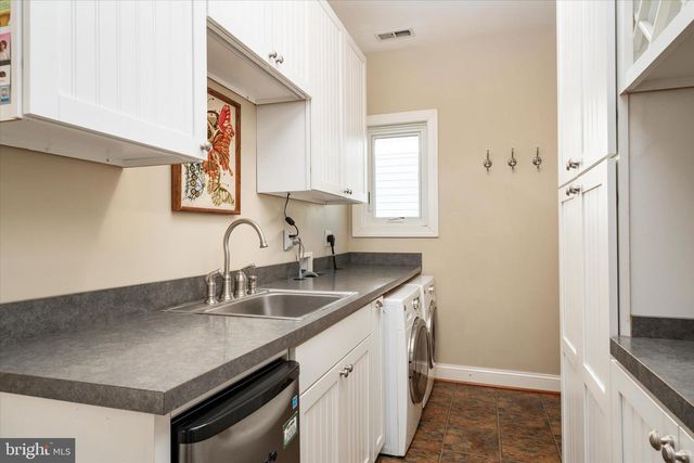 1210 CHESAPEAKE DR, Churchton, MD 20733