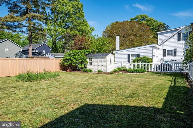 1210 CHESAPEAKE DR, Churchton, MD 20733