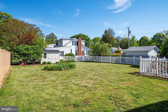 1210 CHESAPEAKE DR, Churchton, MD 20733