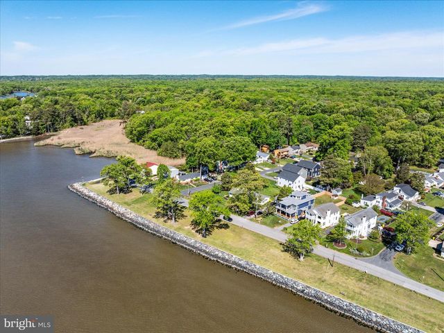 1210 CHESAPEAKE DR, Churchton, MD 20733