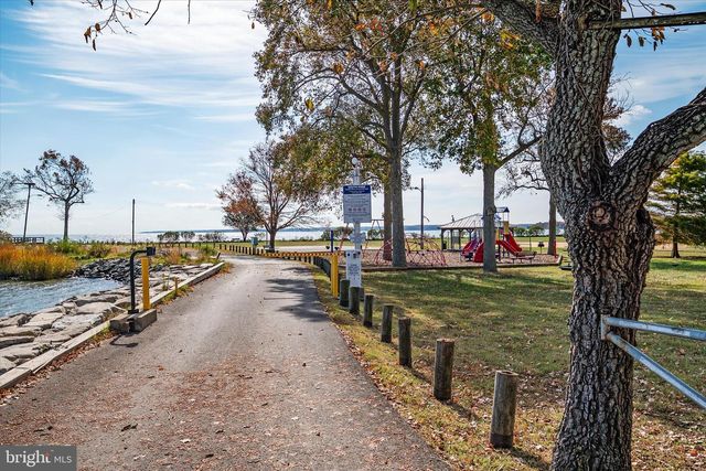 1210 CHESAPEAKE DR, Churchton, MD 20733