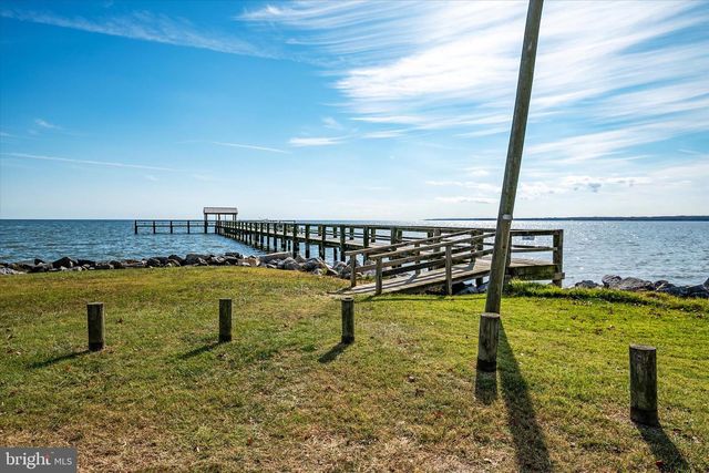 1210 CHESAPEAKE DR, Churchton, MD 20733