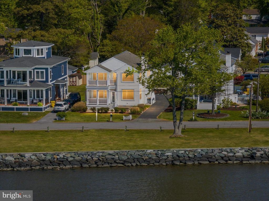 1210 CHESAPEAKE DR, Churchton, MD 20733