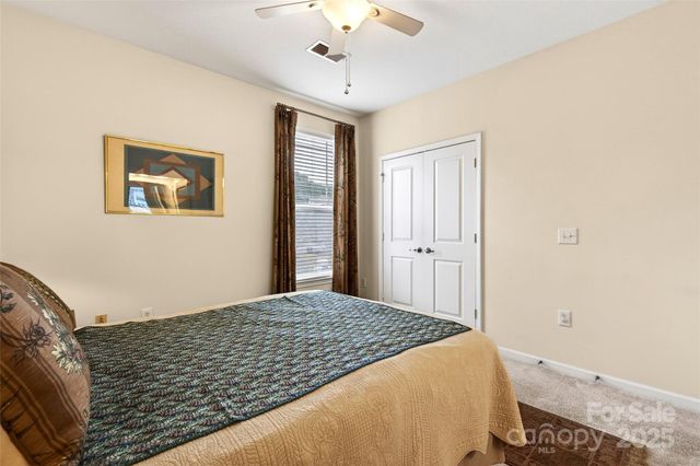 202 Brickton Village Circle 201, Fletcher, NC 28732