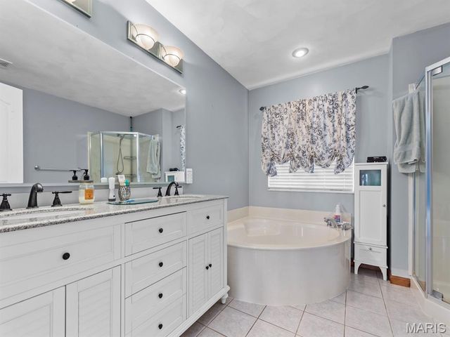 1219 Quail Ridge Court, Belleville, IL 62221