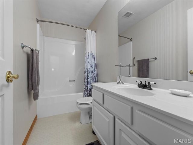 1219 Quail Ridge Court, Belleville, IL 62221