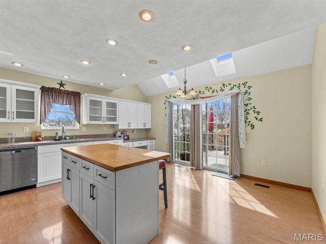 1219 Quail Ridge Court, Belleville, IL 62221