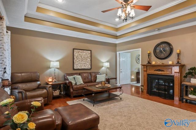 1304 Cardessa Lane, Grant, AL 35747