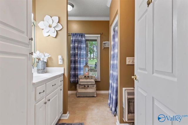 1304 Cardessa Lane, Grant, AL 35747