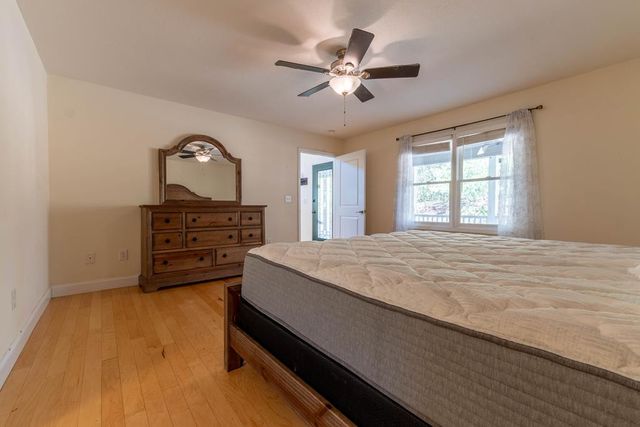 71 Mountain Willow Lane, Murphy, NC 28906