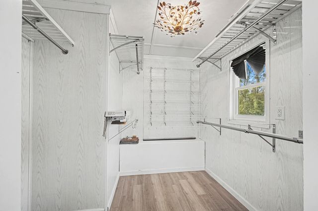 4881 Calvin Drive, Milton, FL 32583