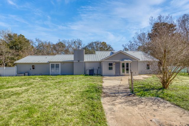 4881 Calvin Drive, Milton, FL 32583